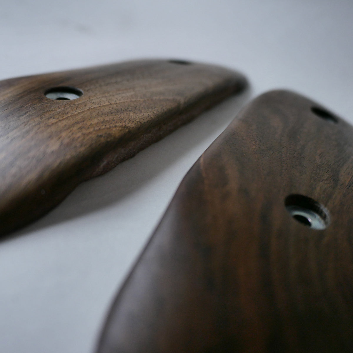 Symmetric walnut edges